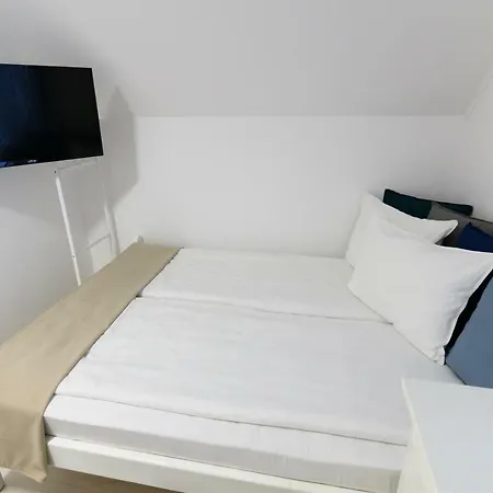 Casa Vakar Vendeghaz Apartment *